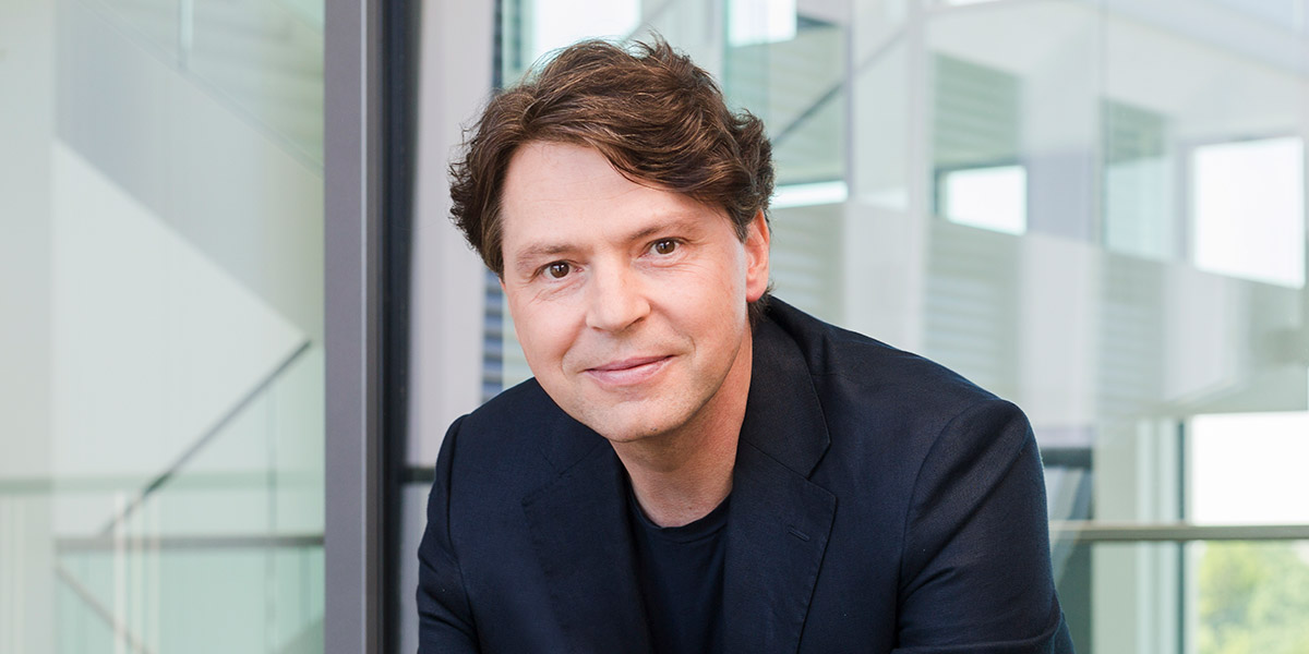 Alf Hillen, Steuerberater 