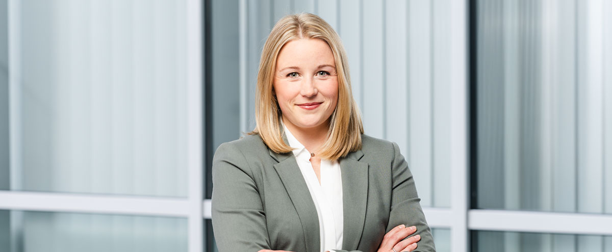 Annika Brüning, Steuerberaterin 