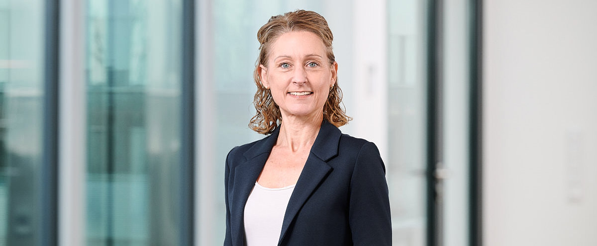 Annrika von Bloh, Steuerberaterin 