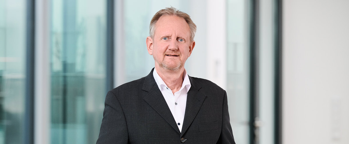 Volker Wanschura, Steuerberater 
